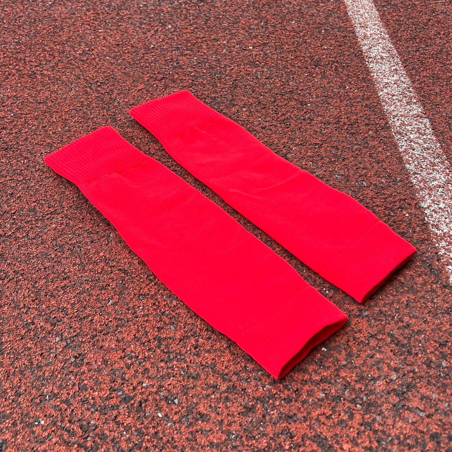 PRE-CUT SOCKS - RED
