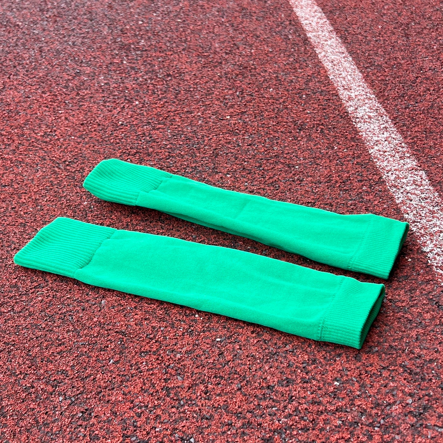 PRE-CUT SOCKS - GREEN