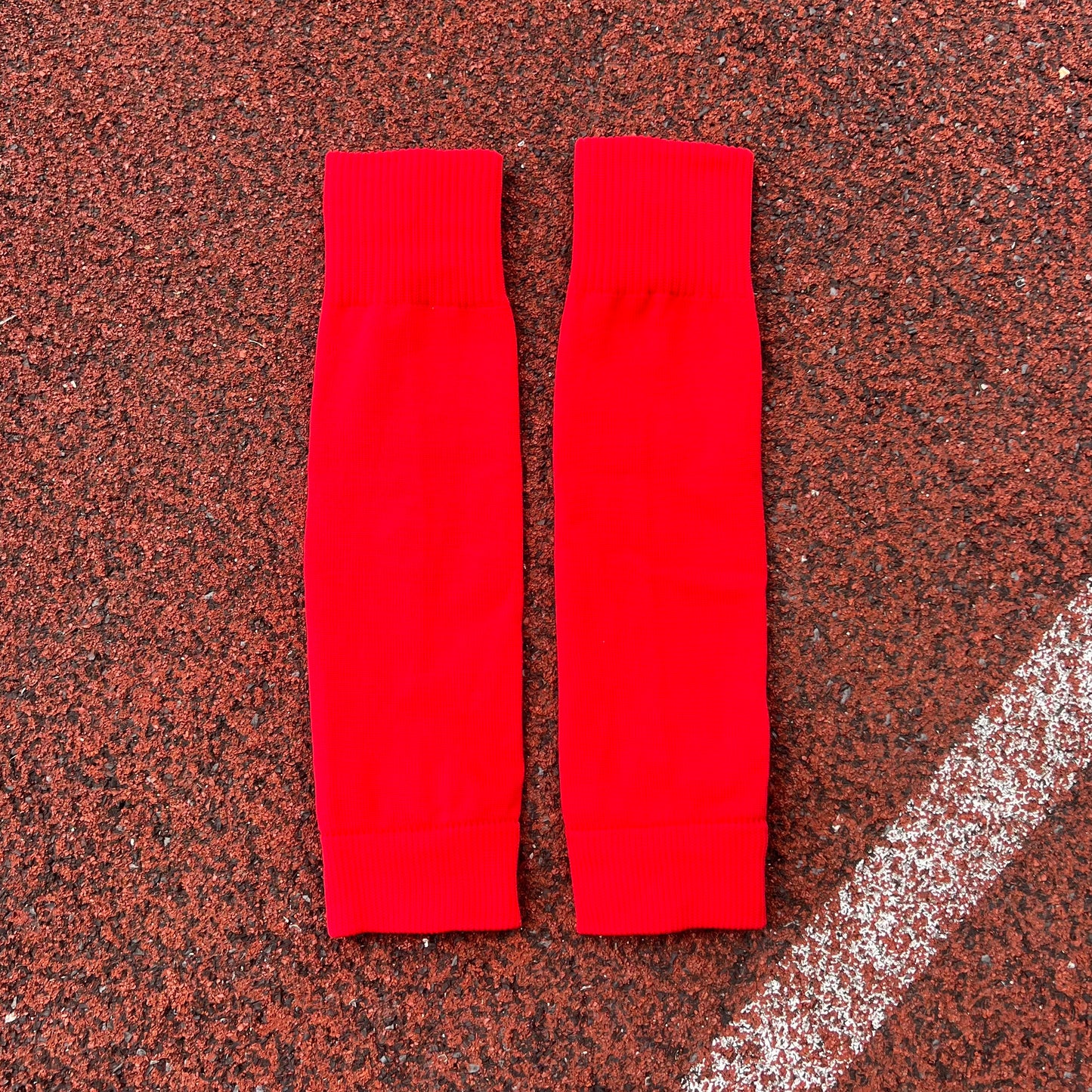 PRE-CUT SOCKS - RED