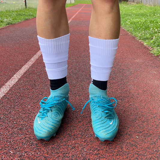 PRE-CUT SOCKS - WHITE